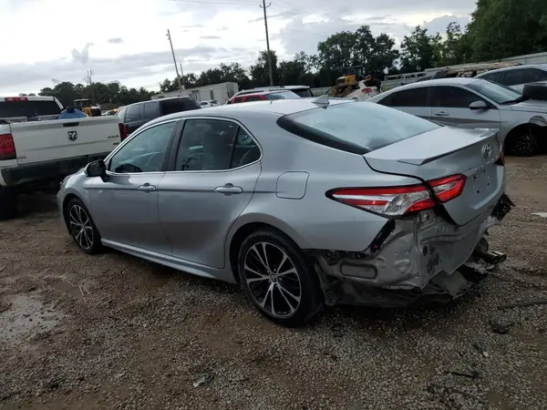 4T1G11AK5LU318271 2020 TOYOTA CAMRY - Image 2