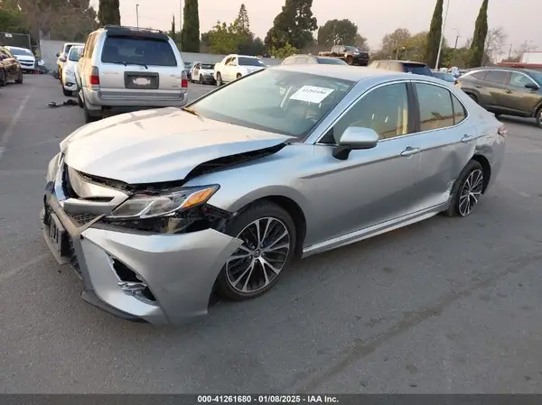 4T1G11AK5LU323373 2020 TOYOTA CAMRY - Image 2