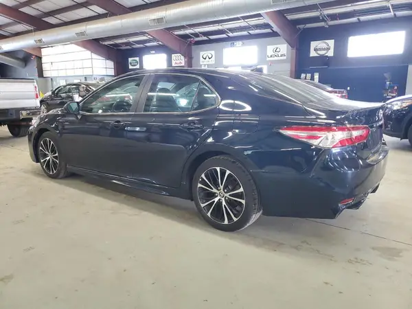 4T1G11AK5LU325303 2020 TOYOTA CAMRY - Image 2