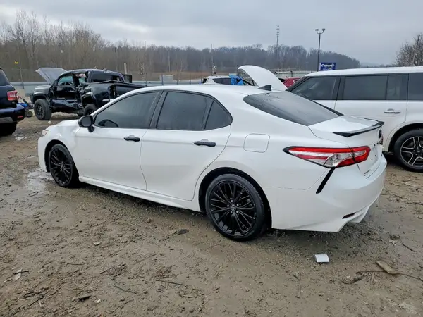 4T1G11AK5LU327519 2020 TOYOTA CAMRY - Image 2