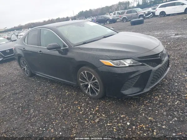 4T1G11AK5LU334213 2020 TOYOTA CAMRY - Image 1