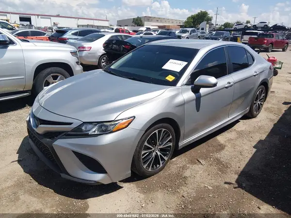 4T1G11AK5LU345339 2020 TOYOTA CAMRY - Image 2