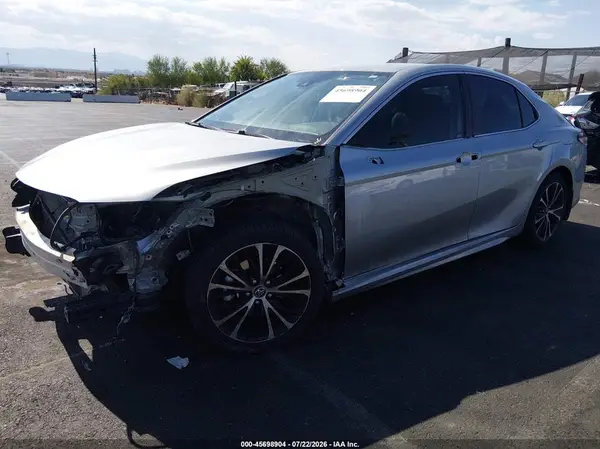 4T1G11AK5LU350024 2020 TOYOTA CAMRY - Image 2