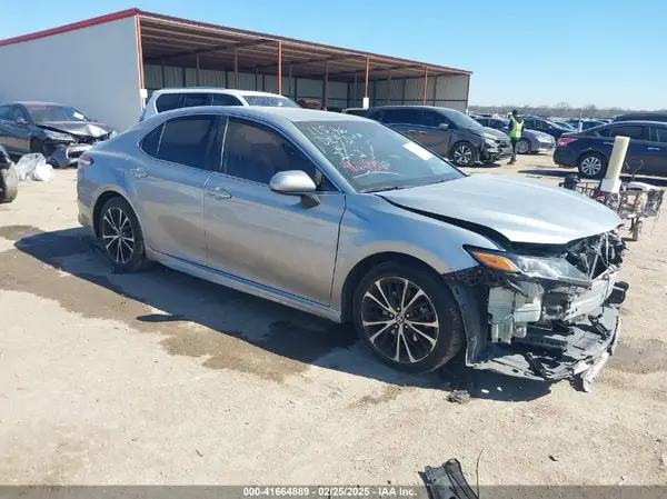 4T1G11AK5LU351416 2020 TOYOTA CAMRY - Image 1