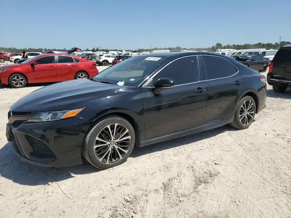 4T1G11AK5LU352825 2020 TOYOTA CAMRY - Image 1