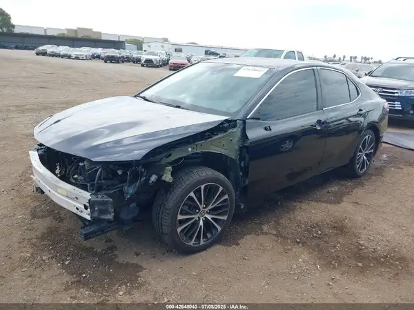 4T1G11AK5LU357667 2020 TOYOTA CAMRY - Image 2
