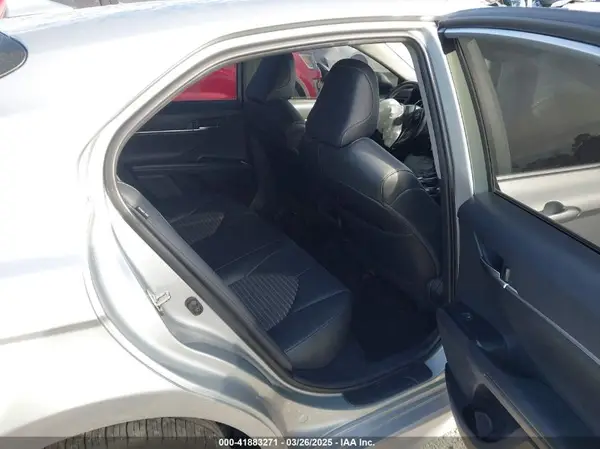 4T1G11AK5LU357877 2020 TOYOTA CAMRY - Image 8