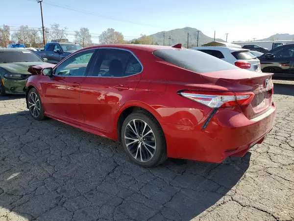 4T1G11AK5LU359015 2020 TOYOTA CAMRY - Image 2