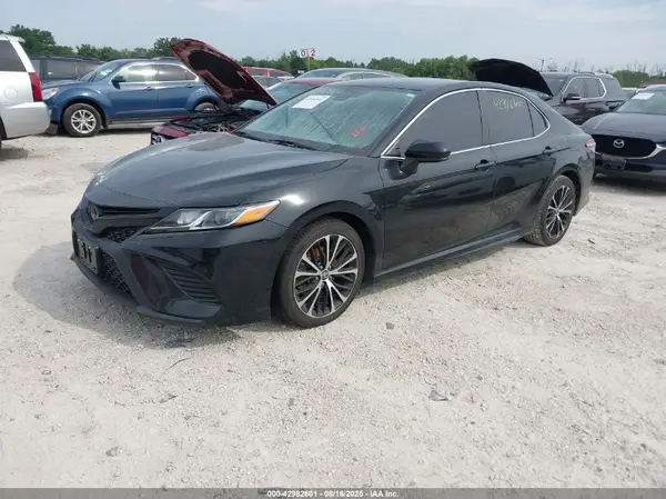 4T1G11AK5LU373917 2020 TOYOTA CAMRY - Image 2
