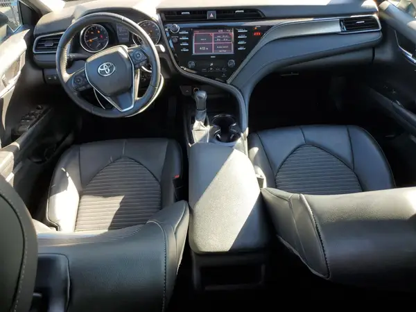 4T1G11AK5LU389972 2020 TOYOTA CAMRY - Image 8