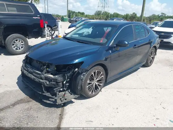 4T1G11AK5LU500066 2020 TOYOTA CAMRY - Image 2