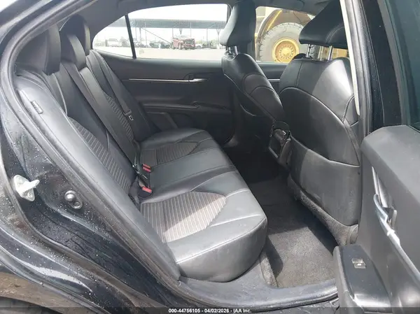 4T1G11AK5LU501279 2020 TOYOTA CAMRY - Image 8