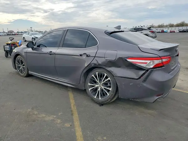 4T1G11AK5LU505445 2020 TOYOTA CAMRY - Image 2