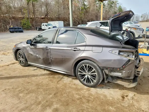 4T1G11AK5LU507308 2020 TOYOTA CAMRY - Image 2