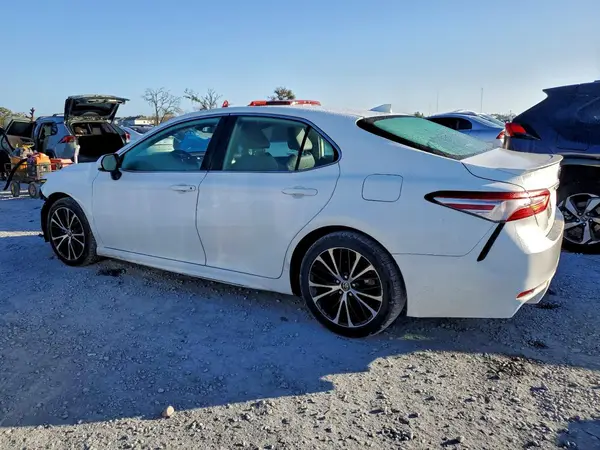 4T1G11AK5LU511309 2020 TOYOTA CAMRY - Image 2