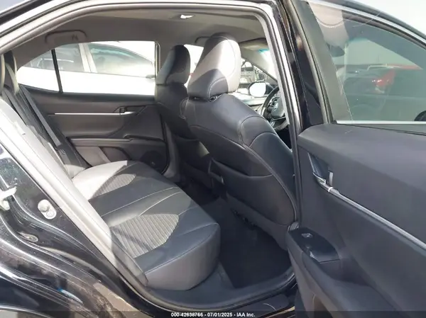 4T1G11AK5LU857795 2020 TOYOTA CAMRY - Image 8
