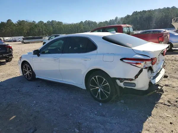 4T1G11AK5LU864990 2020 TOYOTA CAMRY - Image 2