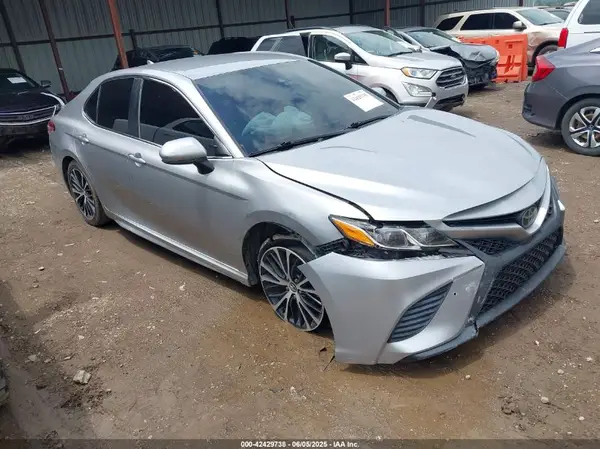 4T1G11AK5LU865847 2020 TOYOTA CAMRY - Image 1