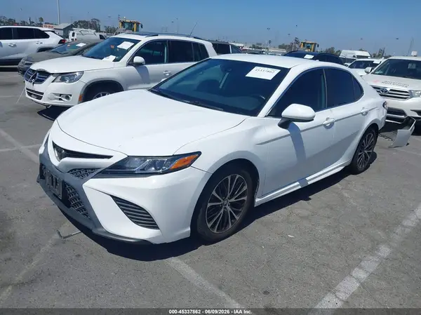 4T1G11AK5LU867100 2020 TOYOTA CAMRY - Image 2