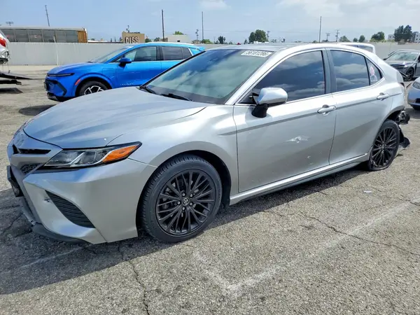 4T1G11AK5LU869512 2020 TOYOTA CAMRY - Image 1