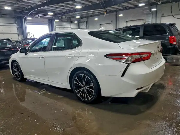 4T1G11AK5LU881174 2020 TOYOTA CAMRY - Image 2