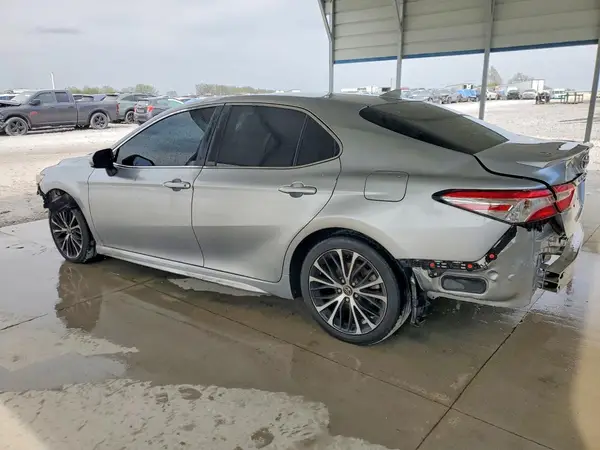 4T1G11AK5LU889596 2020 TOYOTA CAMRY - Image 2