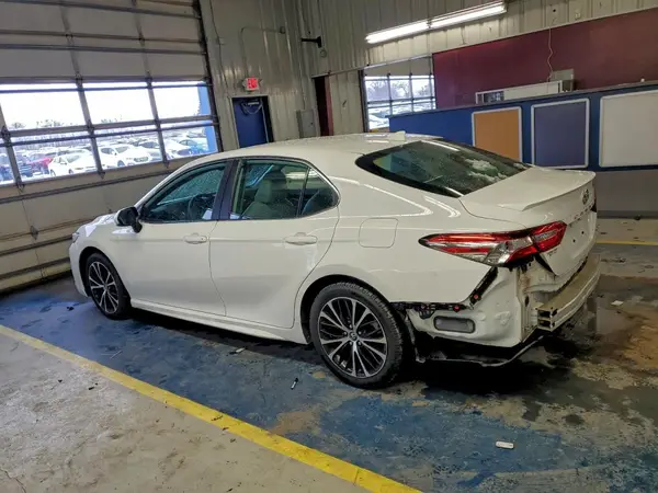 4T1G11AK5LU892921 2020 TOYOTA CAMRY - Image 2