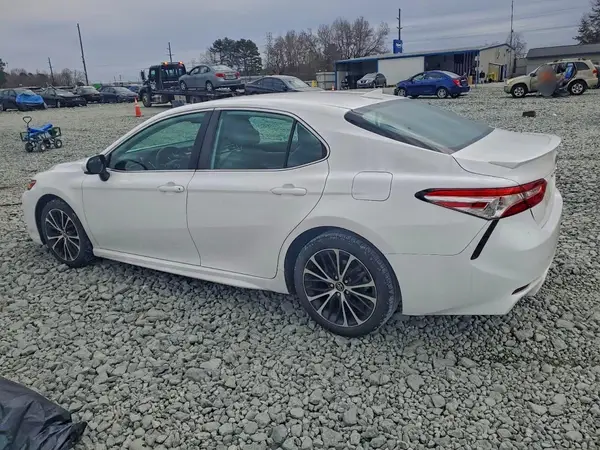 4T1G11AK5LU895172 2020 TOYOTA CAMRY - Image 2