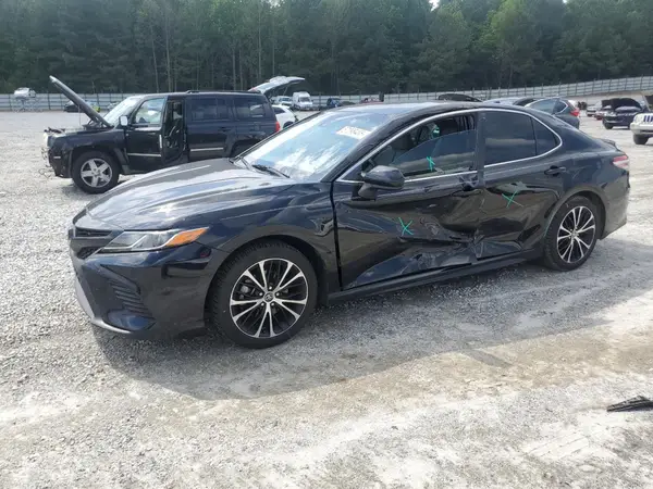 4T1G11AK5LU898377 2020 TOYOTA CAMRY - Image 1