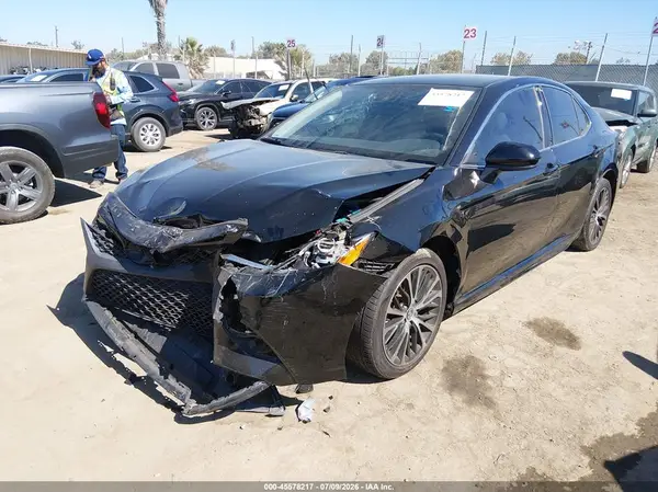 4T1G11AK5LU902878 2020 TOYOTA CAMRY - Image 2