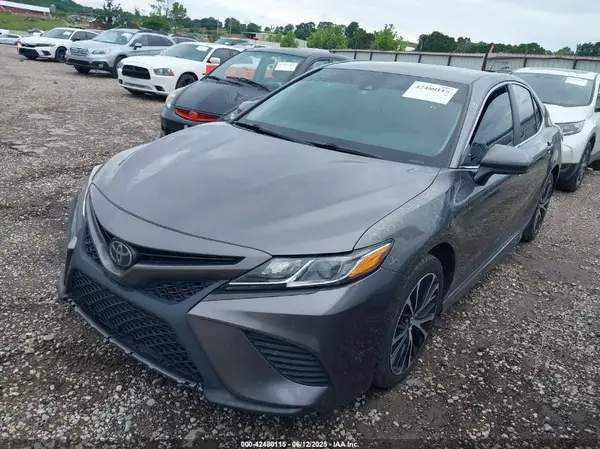 4T1G11AK5LU904565 2020 TOYOTA CAMRY - Image 2