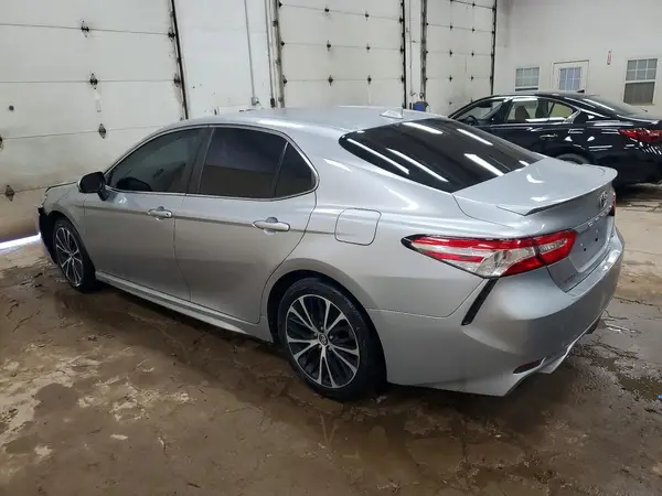 4T1G11AK5LU907515 2020 TOYOTA CAMRY - Image 2