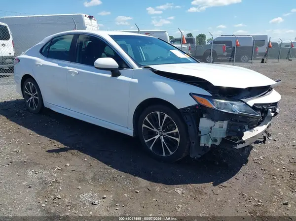 4T1G11AK5LU910866 2020 TOYOTA CAMRY - Image 1