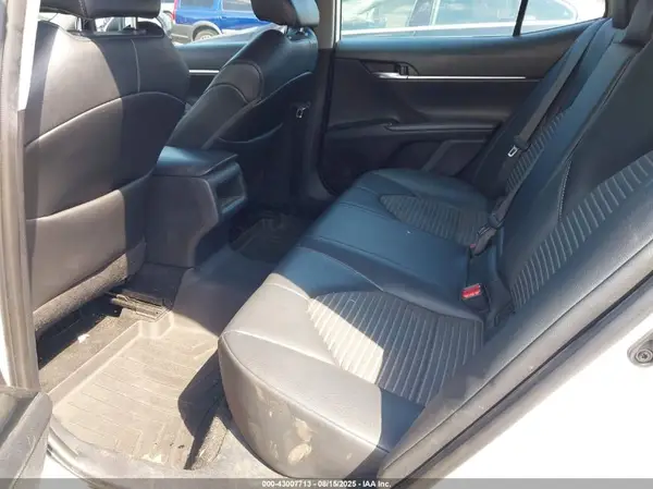 4T1G11AK5LU911032 2020 TOYOTA CAMRY - Image 8