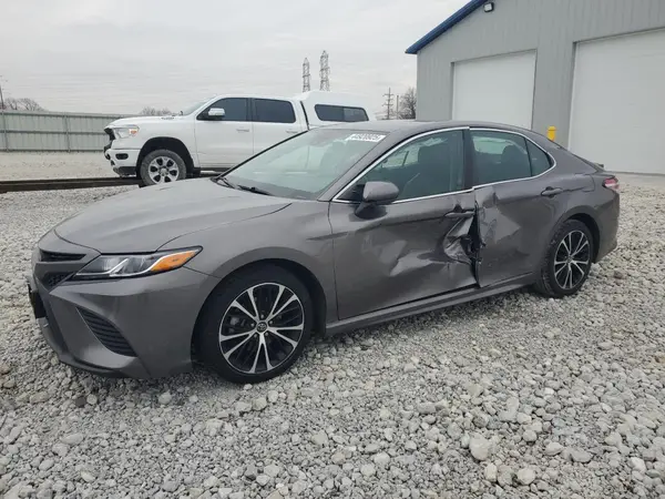 4T1G11AK5LU915405 2020 TOYOTA CAMRY - Image 1