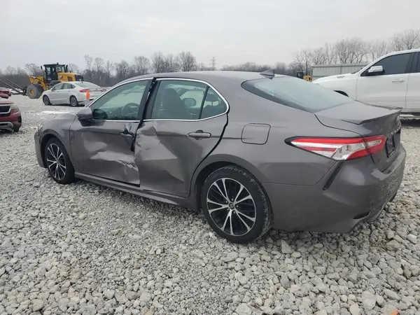 4T1G11AK5LU915405 2020 TOYOTA CAMRY - Image 2