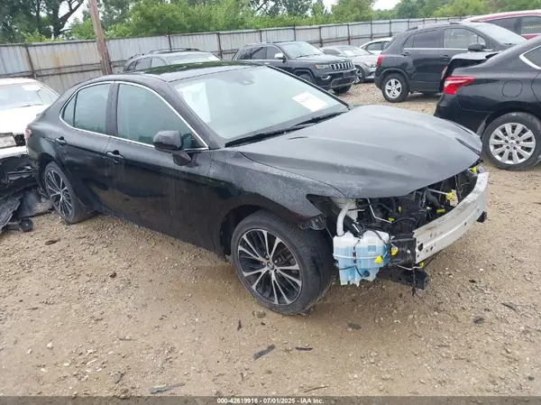 4T1G11AK5LU916053 2020 TOYOTA CAMRY - Image 1