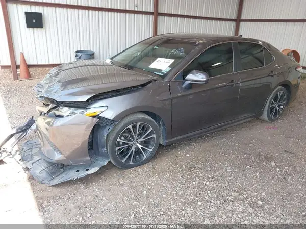 4T1G11AK5LU917350 2020 TOYOTA CAMRY - Image 2
