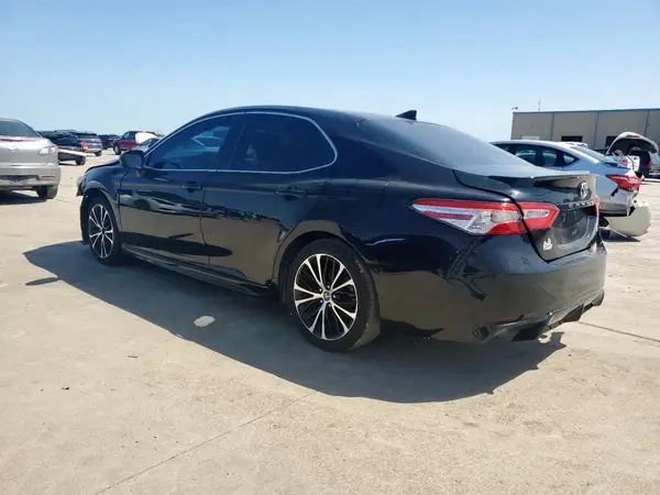 4T1G11AK5LU922631 2020 TOYOTA CAMRY - Image 2