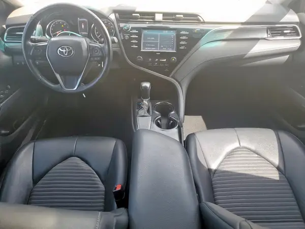 4T1G11AK5LU922631 2020 TOYOTA CAMRY - Image 8