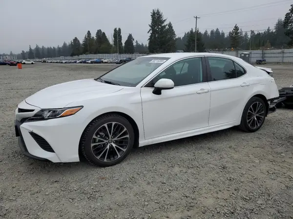 4T1G11AK5LU933340 2020 TOYOTA CAMRY - Image 1