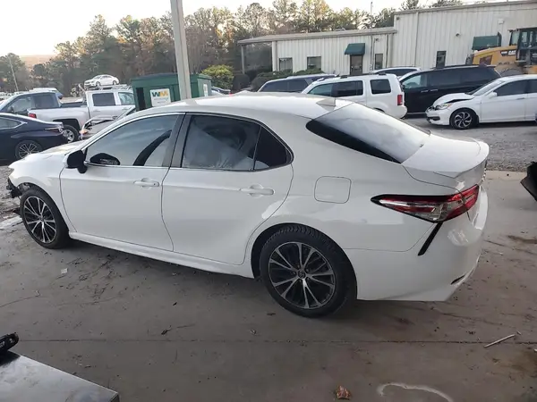 4T1G11AK5LU939140 2020 TOYOTA CAMRY - Image 2