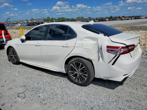 4T1G11AK5LU940899 2020 TOYOTA CAMRY - Image 2