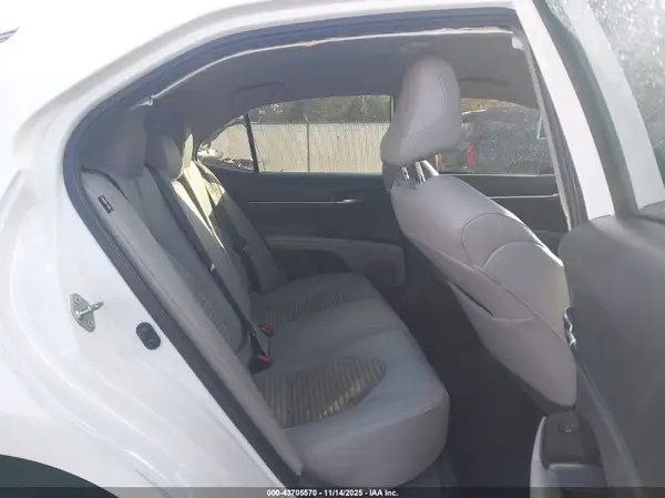 4T1G11AK5LU943138 2020 TOYOTA CAMRY - Image 8