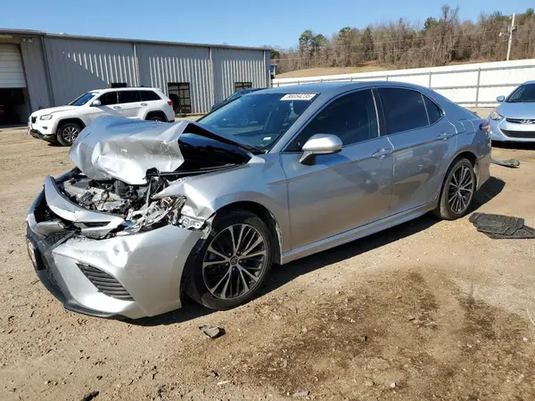 4T1G11AK5LU943687 2020 TOYOTA CAMRY - Image 1