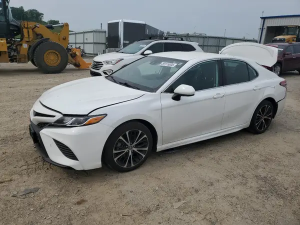 4T1G11AK5LU944709 2020 TOYOTA CAMRY - Image 1