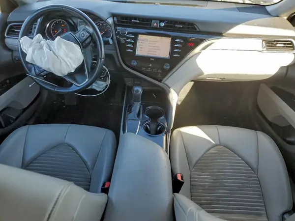 4T1G11AK5LU949294 2020 TOYOTA CAMRY - Image 8