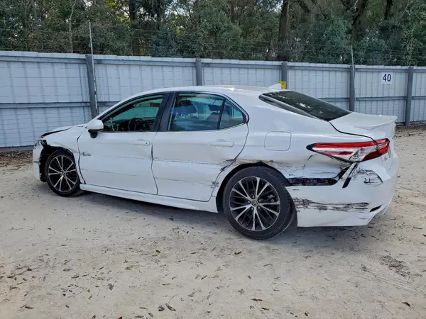 4T1G11AK5LU949974 2020 TOYOTA CAMRY - Image 2