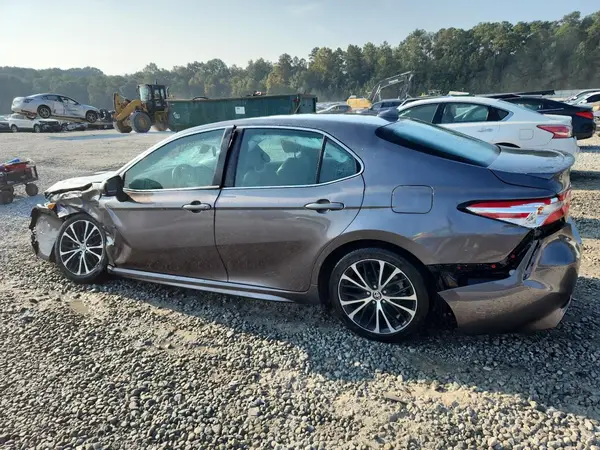 4T1G11AK5LU950638 2020 TOYOTA CAMRY - Image 2