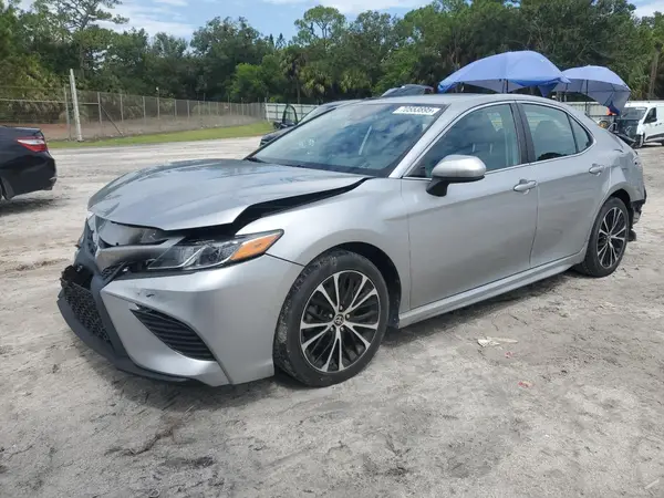 4T1G11AK5LU952390 2020 TOYOTA CAMRY - Image 1